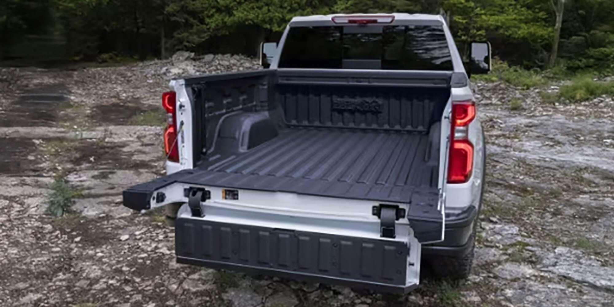 Tenha fácil acesso a caçamba da sua Silverado 2025
